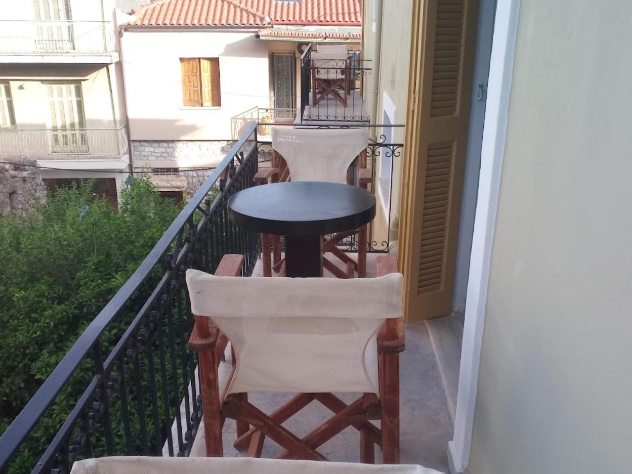 Nafpaktos Apartment And Studios In Port Zewnętrze zdjęcie